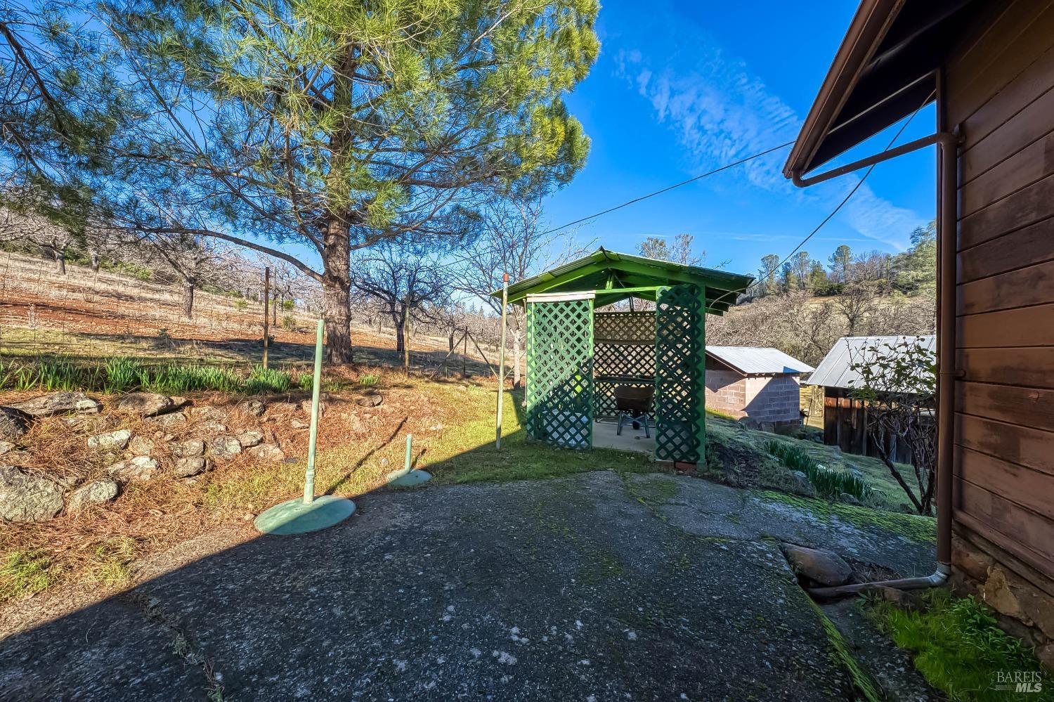 Detail Gallery Image 30 of 52 For 11415 Seigler Springs North Rd, Middletown,  CA 95461 - 3 Beds | 1/1 Baths