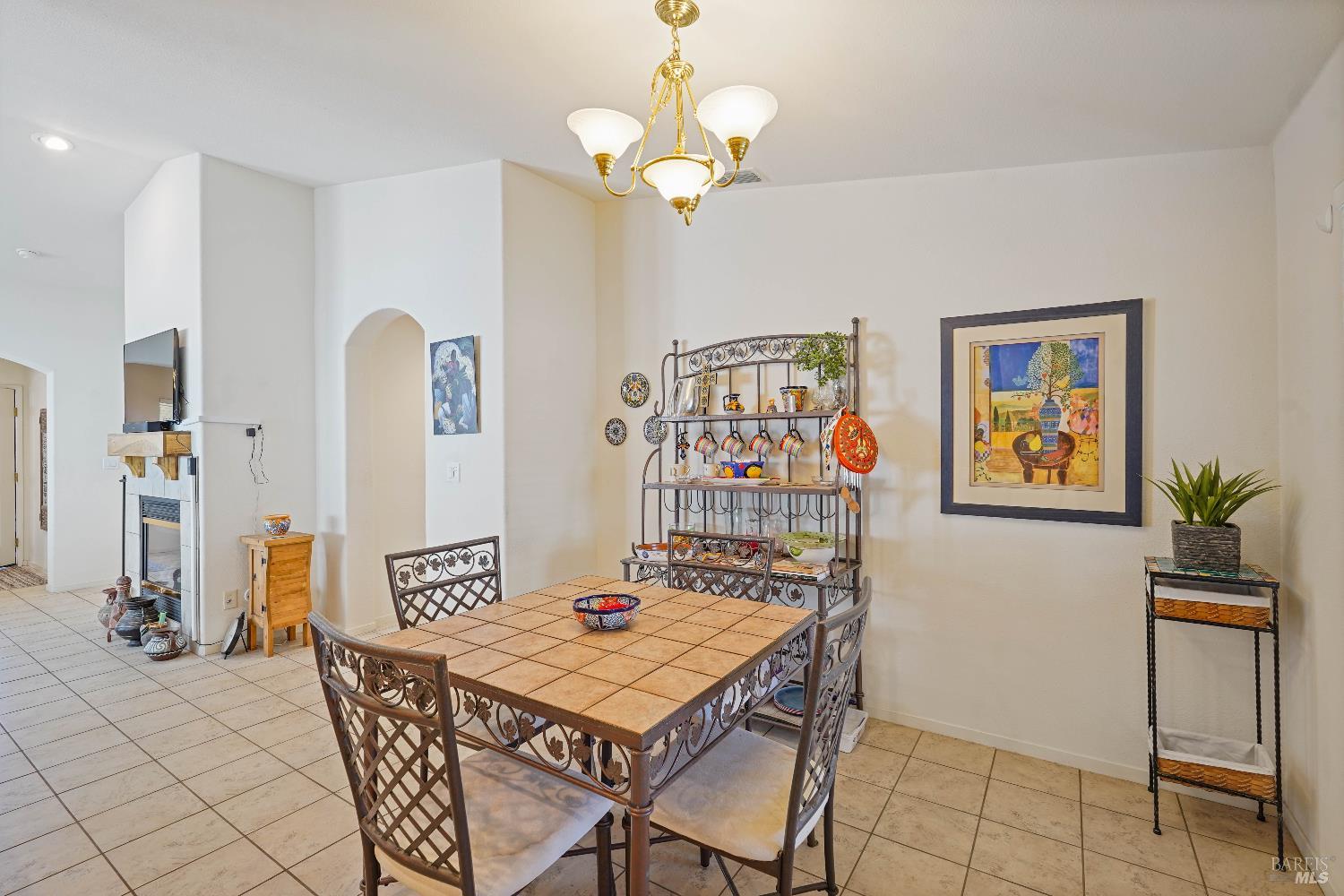 Detail Gallery Image 9 of 69 For 285 Sage Meadows Dr, Rio Vista,  CA 94571 - 3 Beds | 2 Baths