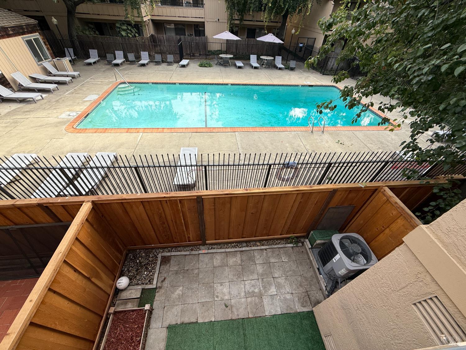 Detail Gallery Image 19 of 19 For 2161 Northwood Cir #C,  Concord,  CA 94520 - 2 Beds | 1/1 Baths