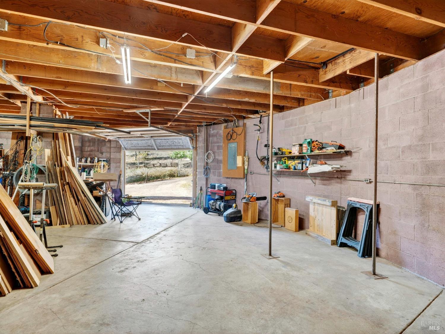 Detail Gallery Image 40 of 57 For 2333 Guntley Rd, Philo,  CA 95466 - 4 Beds | 2 Baths