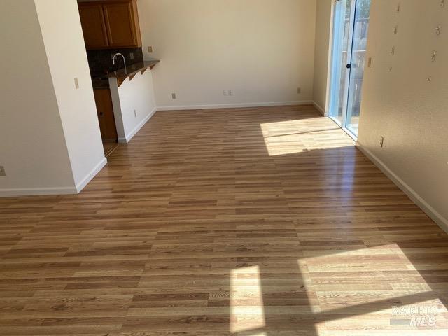 Detail Gallery Image 17 of 21 For 953 Mccoy Creek Cir, Suisun City,  CA 94585 - 4 Beds | 2/1 Baths