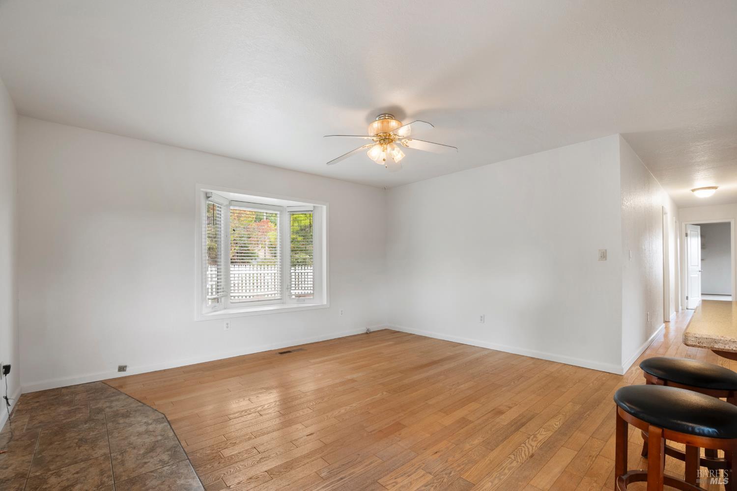 Detail Gallery Image 7 of 66 For 6 Blackwood Ct, Napa,  CA 94558 - 3 Beds | 2 Baths