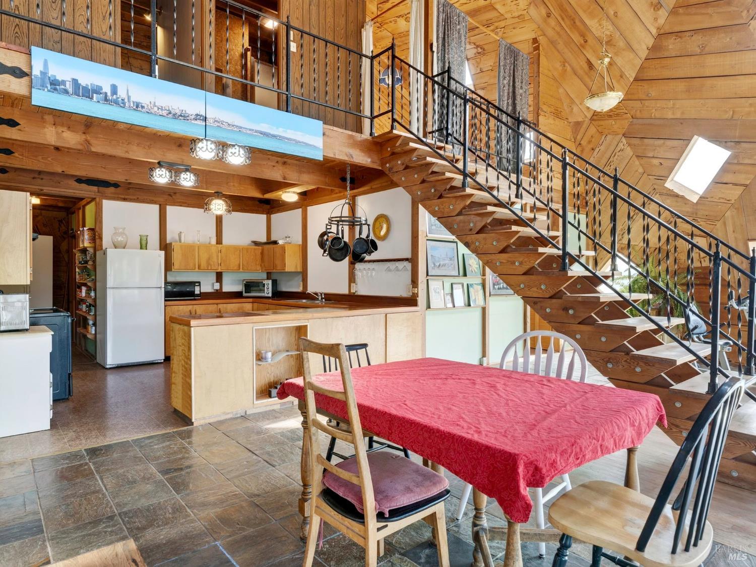 Detail Gallery Image 16 of 57 For 2333 Guntley Rd, Philo,  CA 95466 - 4 Beds | 2 Baths