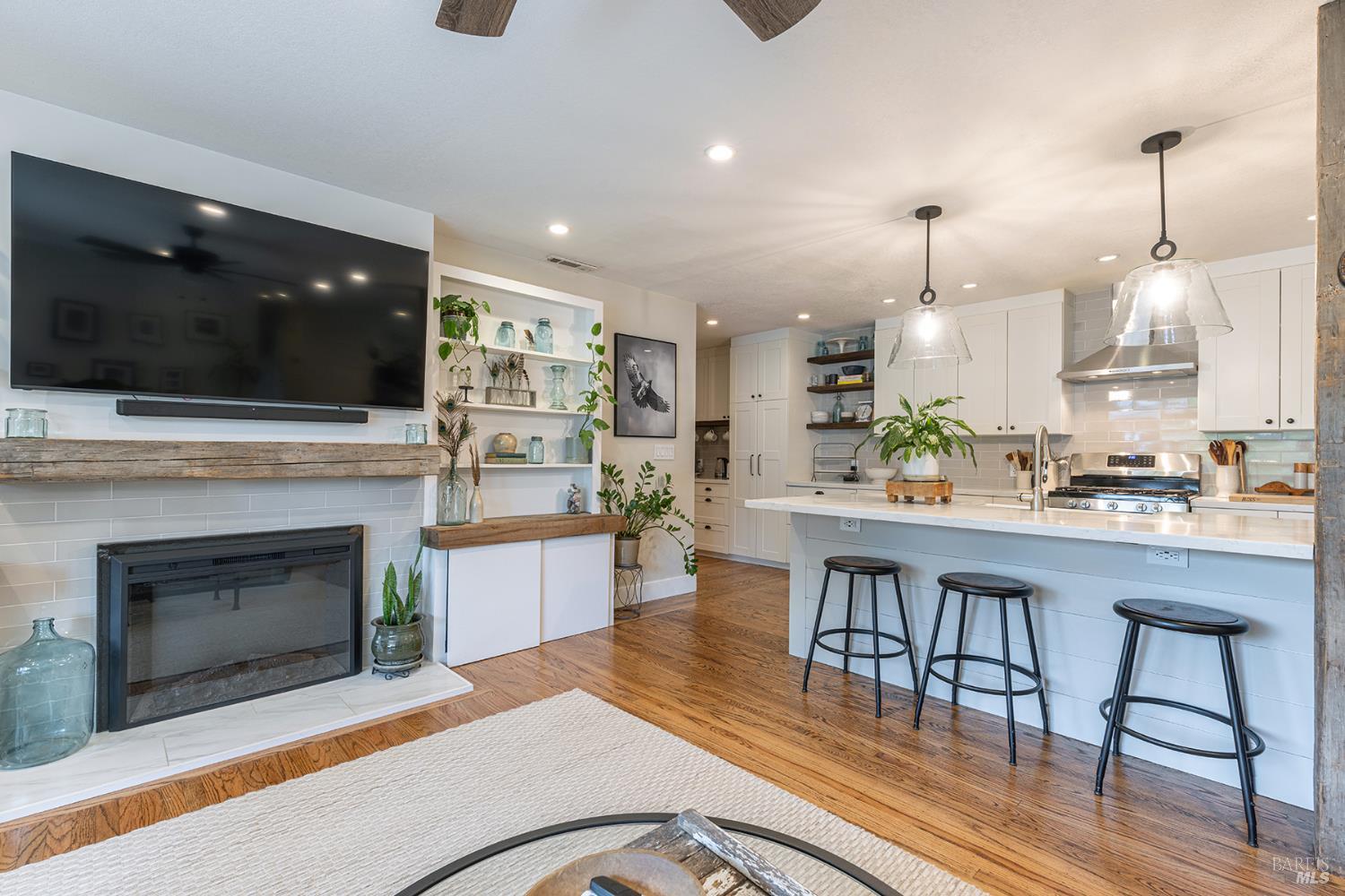 Detail Gallery Image 20 of 65 For 1961 Waverly St, Napa,  CA 94558 - 3 Beds | 3 Baths