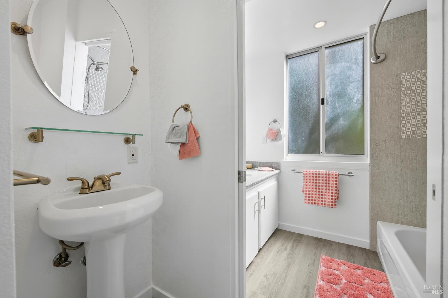 Detail Gallery Image 14 of 38 For 34 Andrew Dr #135,  Tiburon,  CA 94920 - 2 Beds | 1 Baths