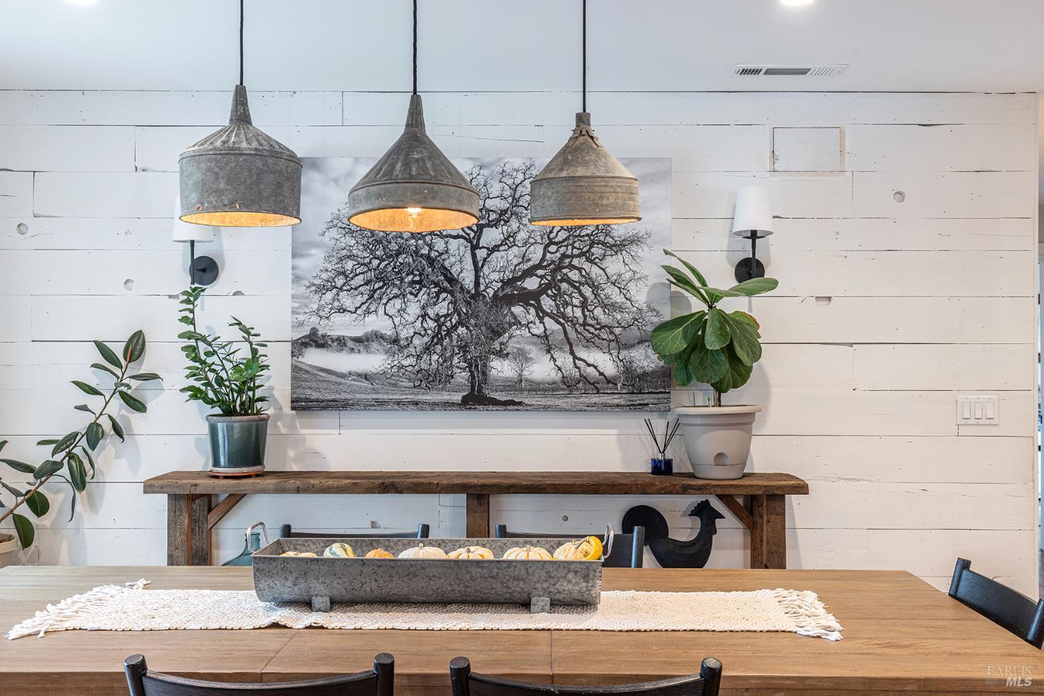 Detail Gallery Image 24 of 65 For 1961 Waverly St, Napa,  CA 94558 - 3 Beds | 3 Baths