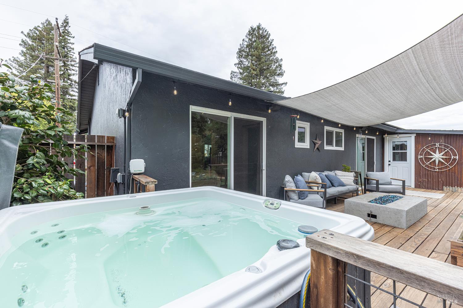 Detail Gallery Image 55 of 65 For 1961 Waverly St, Napa,  CA 94558 - 3 Beds | 3 Baths