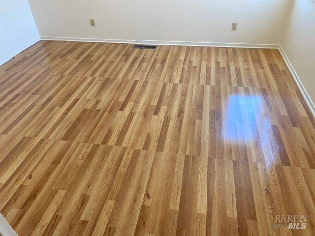 Detail Gallery Image 11 of 21 For 953 Mccoy Creek Cir, Suisun City,  CA 94585 - 4 Beds | 2/1 Baths