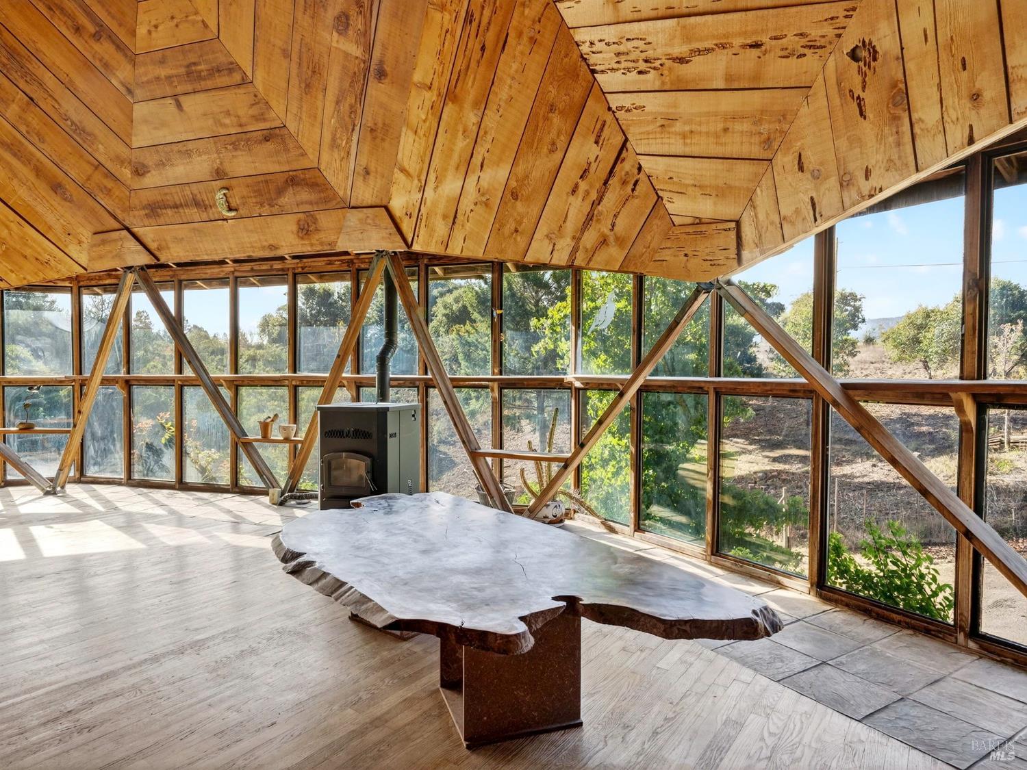 Detail Gallery Image 15 of 57 For 2333 Guntley Rd, Philo,  CA 95466 - 4 Beds | 2 Baths