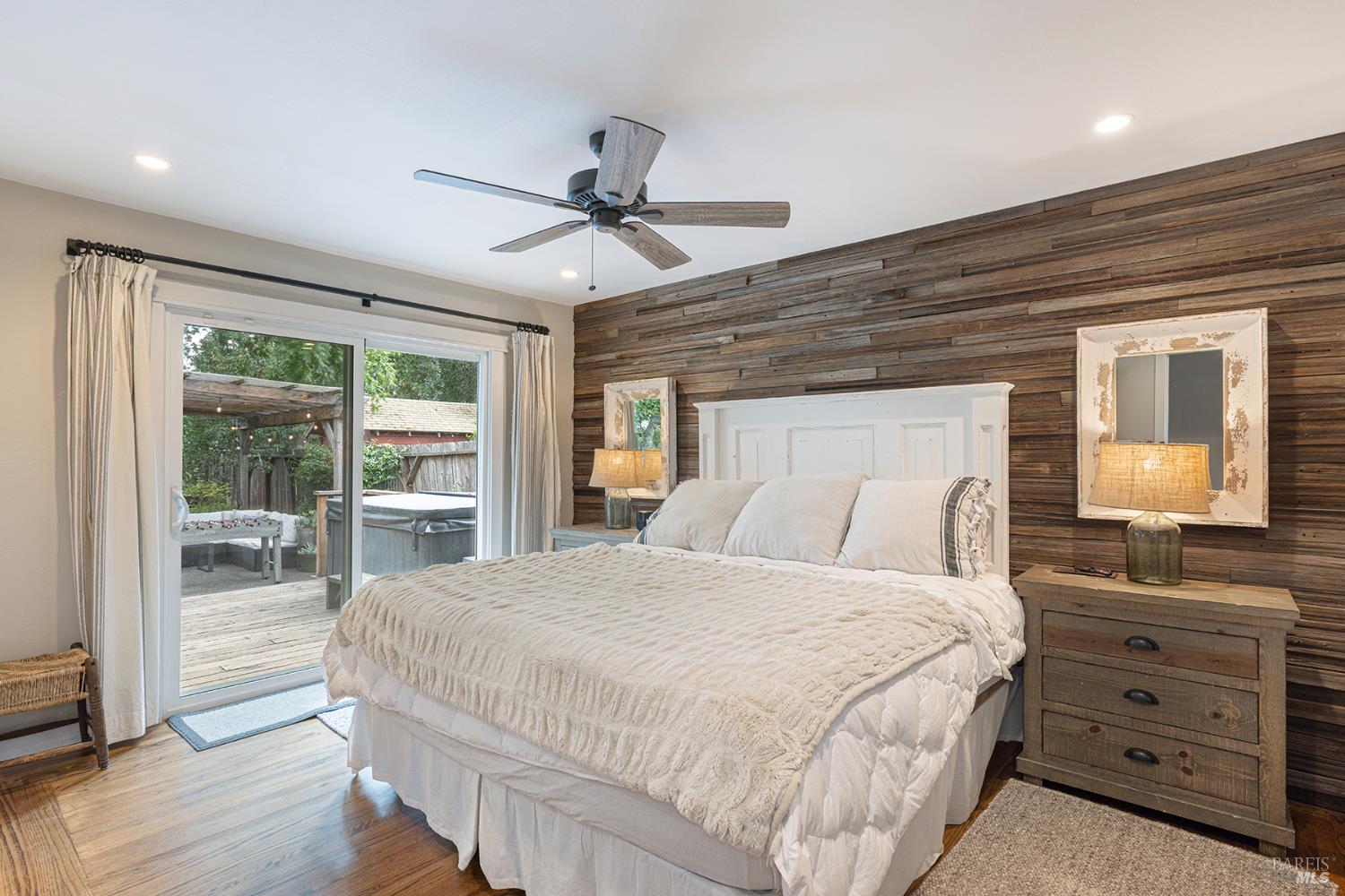 Detail Gallery Image 7 of 65 For 1961 Waverly St, Napa,  CA 94558 - 3 Beds | 3 Baths