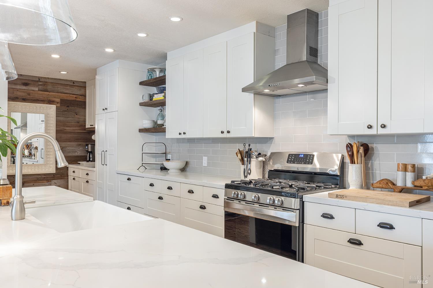 Detail Gallery Image 36 of 65 For 1961 Waverly St, Napa,  CA 94558 - 3 Beds | 3 Baths