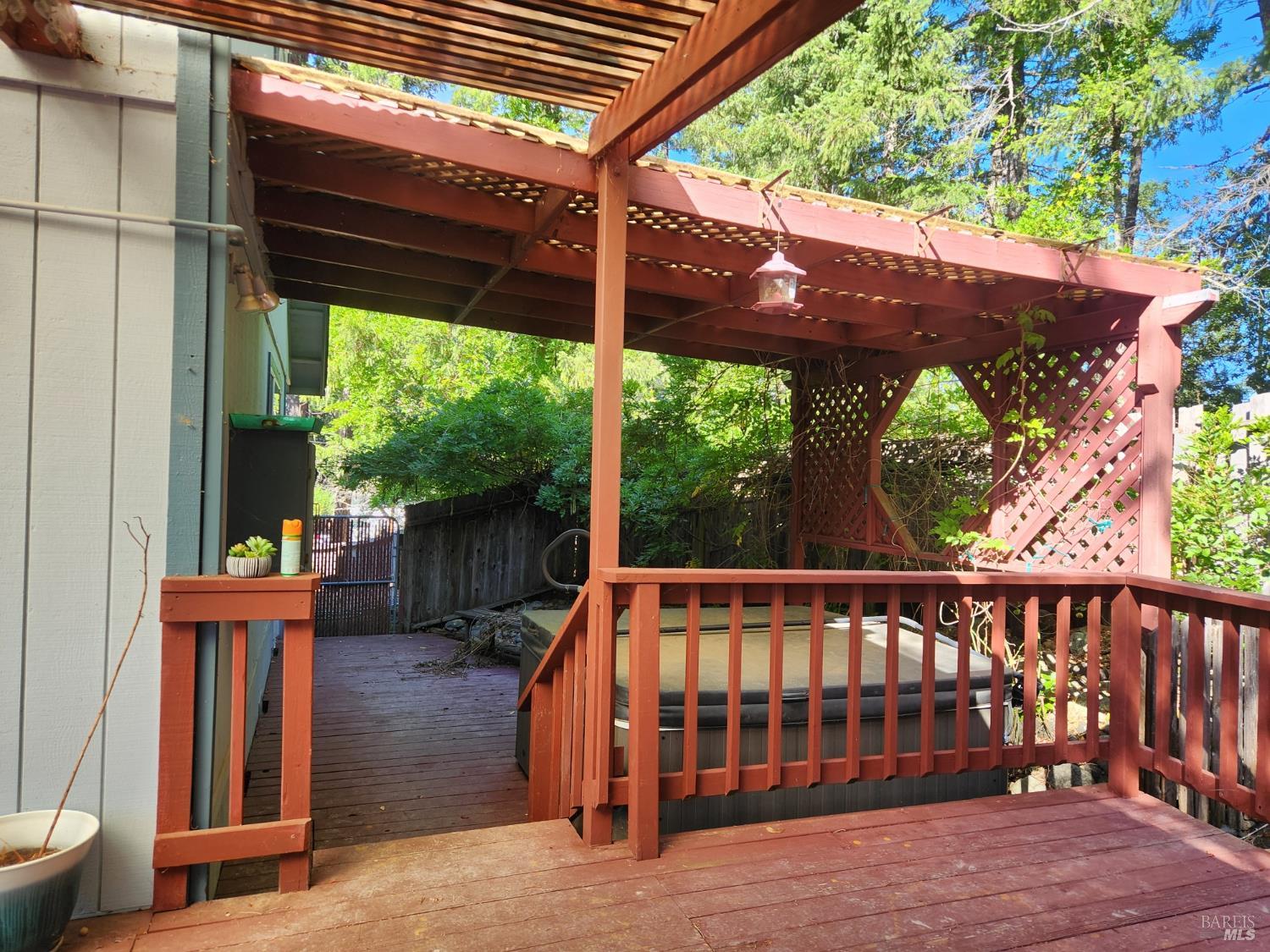 Detail Gallery Image 24 of 28 For 27009 Hawk Ct, Willits,  CA 95490 - 4 Beds | 2/1 Baths