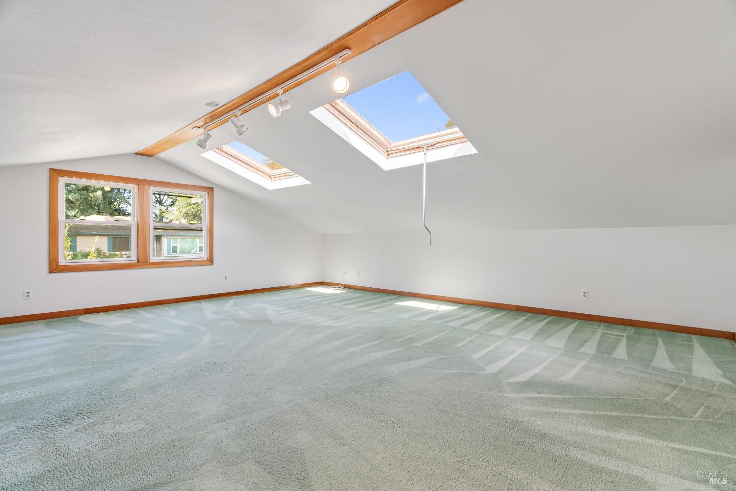 Detail Gallery Image 19 of 25 For 820 Brown St, Healdsburg,  CA 95448 - 3 Beds | 2 Baths