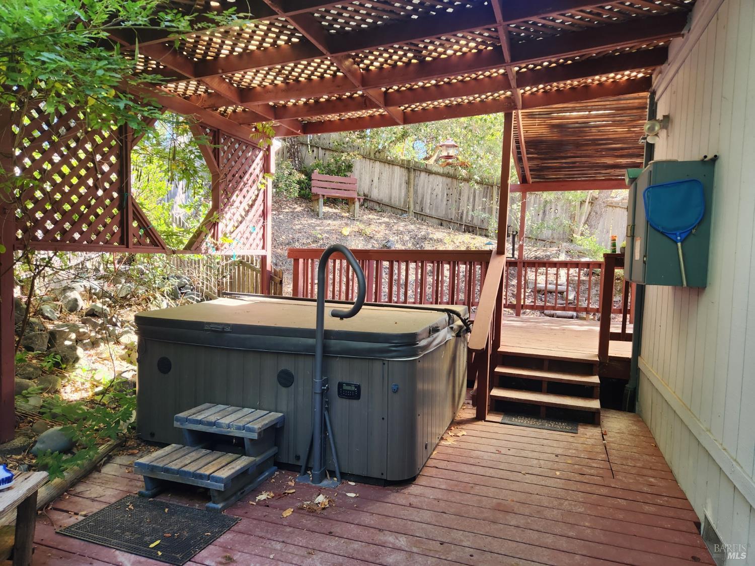 Detail Gallery Image 25 of 28 For 27009 Hawk Ct, Willits,  CA 95490 - 4 Beds | 2/1 Baths