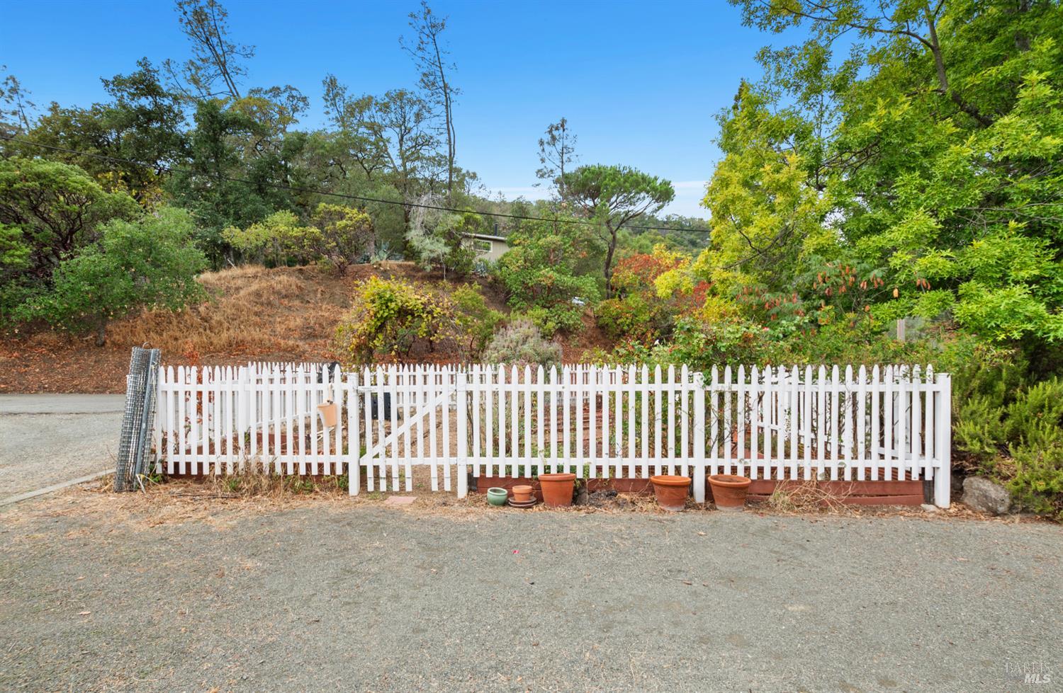 Detail Gallery Image 45 of 66 For 6 Blackwood Ct, Napa,  CA 94558 - 3 Beds | 2 Baths