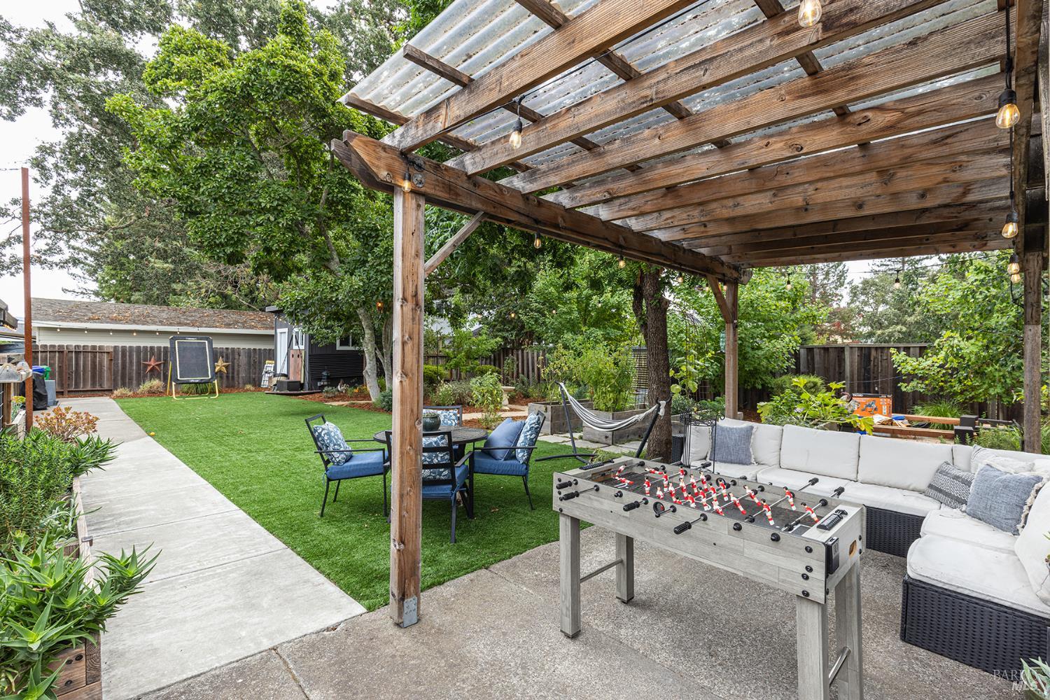 Detail Gallery Image 56 of 65 For 1961 Waverly St, Napa,  CA 94558 - 3 Beds | 3 Baths