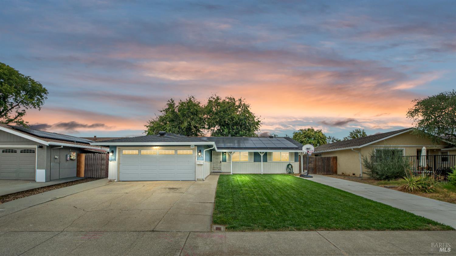 Detail Gallery Image 2 of 37 For 259 Bowline Dr, Vacaville,  CA 95687 - 4 Beds | 2 Baths