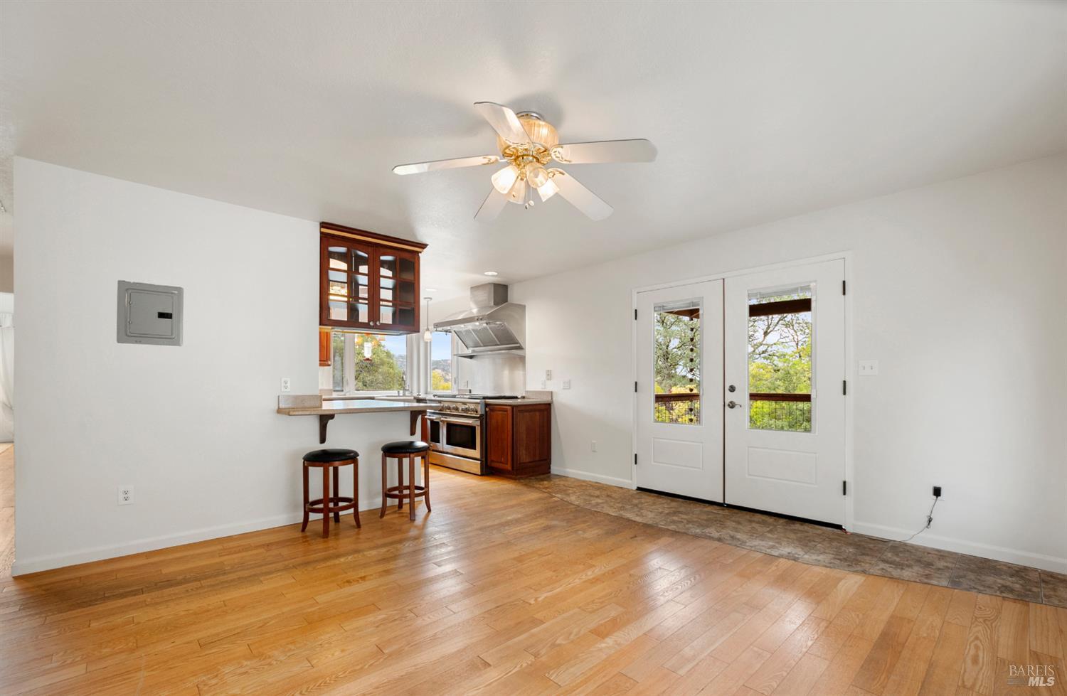 Detail Gallery Image 9 of 66 For 6 Blackwood Ct, Napa,  CA 94558 - 3 Beds | 2 Baths