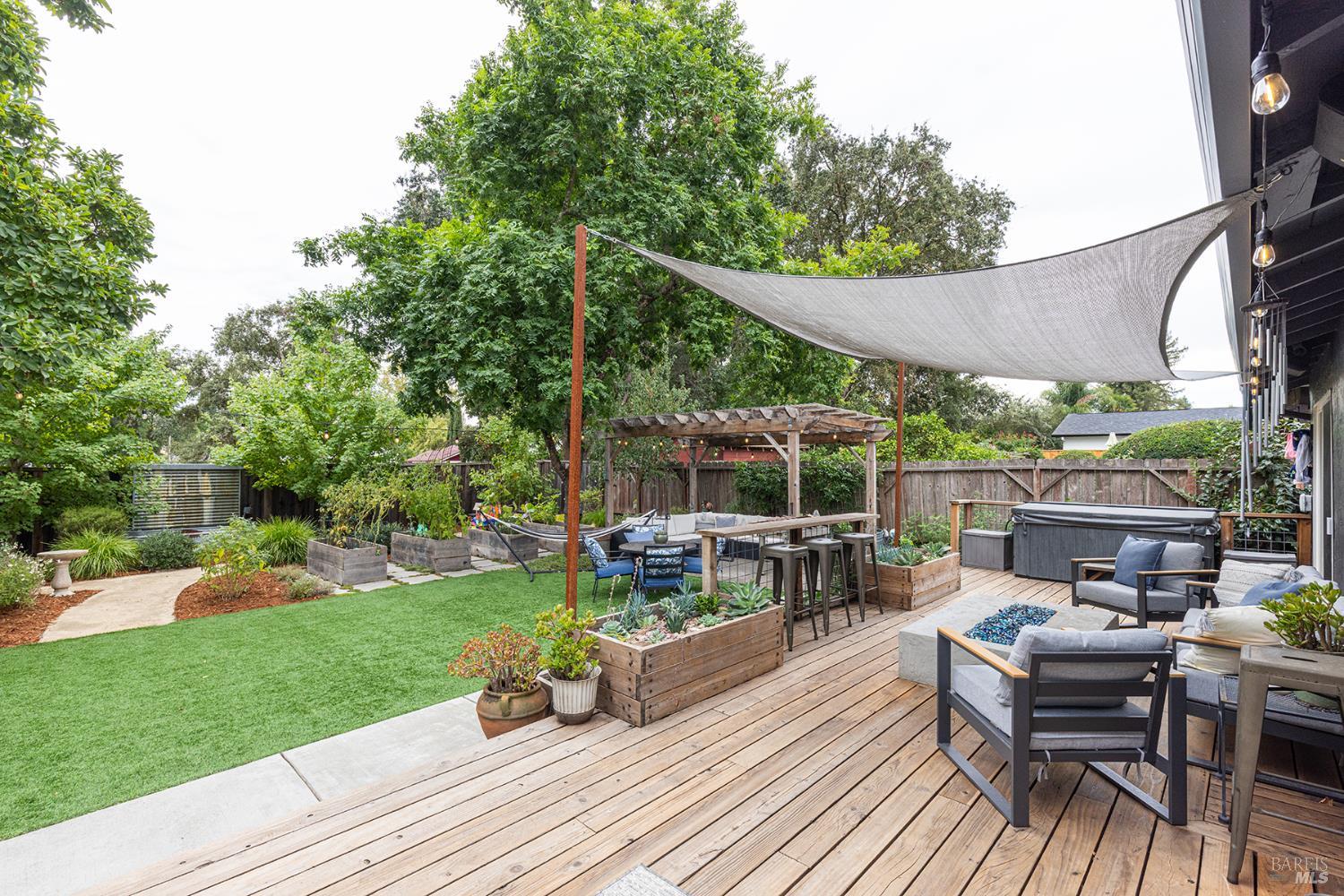 Detail Gallery Image 52 of 65 For 1961 Waverly St, Napa,  CA 94558 - 3 Beds | 3 Baths