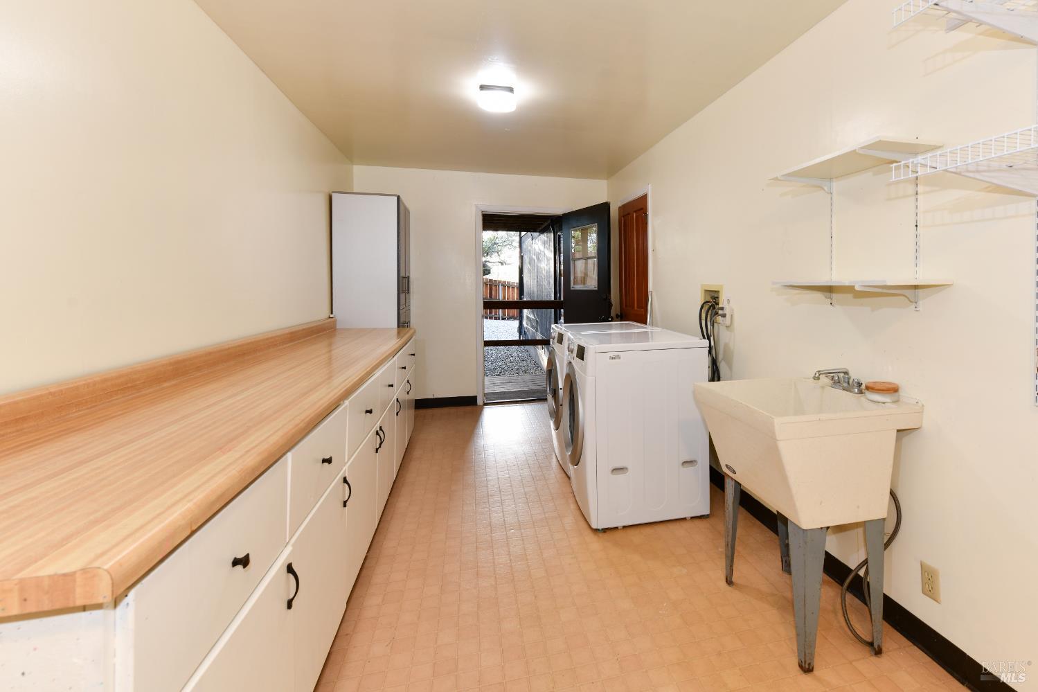 Detail Gallery Image 36 of 53 For 1625 Meek Ave, Napa,  CA 94559 - 3 Beds | 2/1 Baths