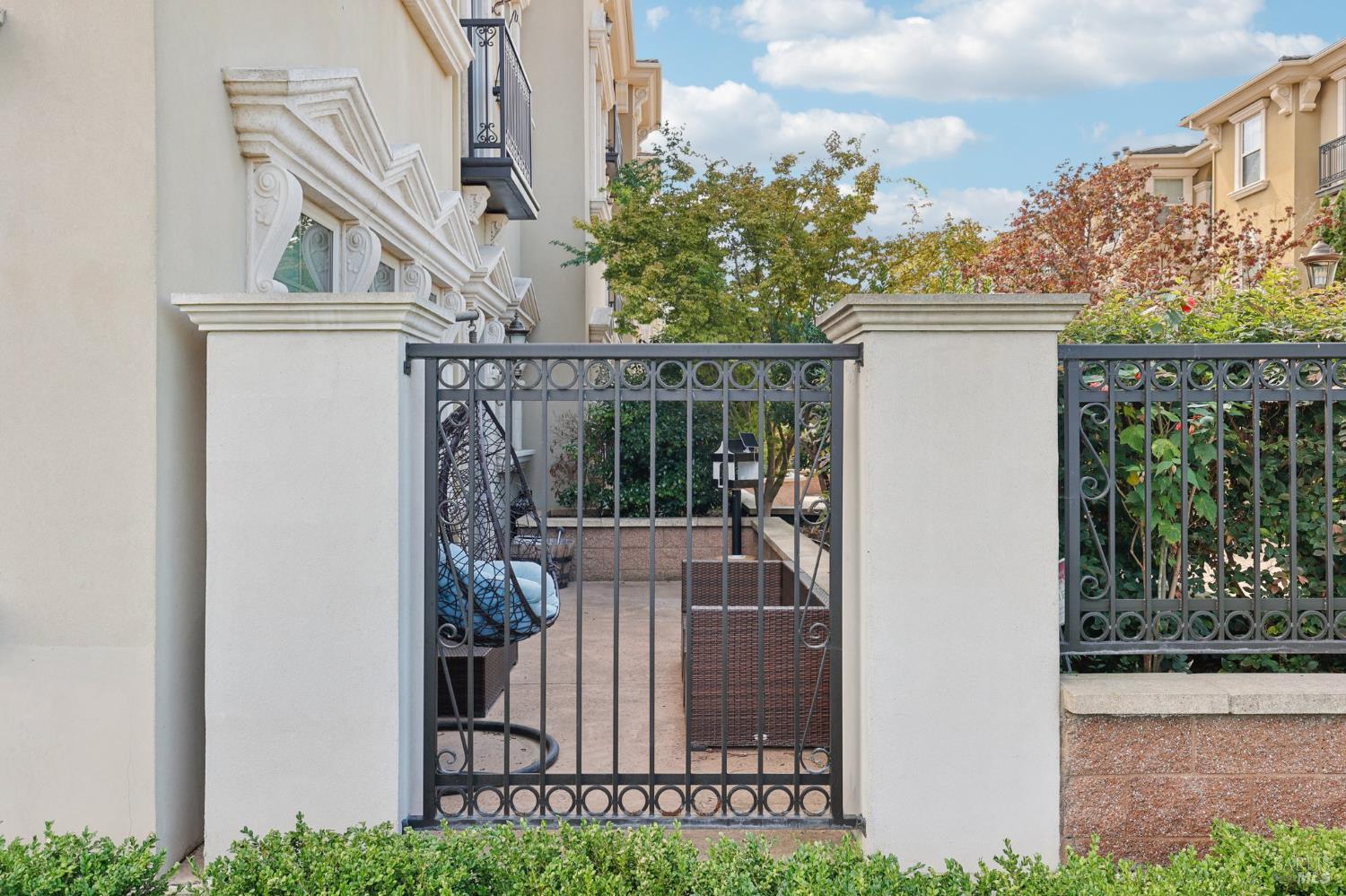 Detail Gallery Image 22 of 55 For 1211 Symphony Way, Vallejo,  CA 94591 - 2 Beds | 2 Baths