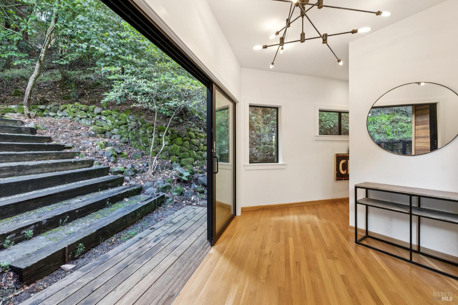 Detail Gallery Image 27 of 45 For 20 Winwood Pl, Mill Valley,  CA 94941 - 3 Beds | 2 Baths