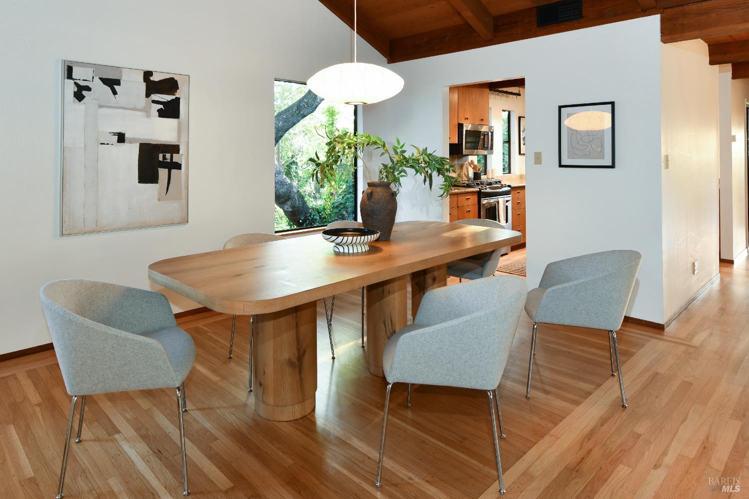 Detail Gallery Image 4 of 53 For 1625 Meek Ave, Napa,  CA 94559 - 3 Beds | 2/1 Baths