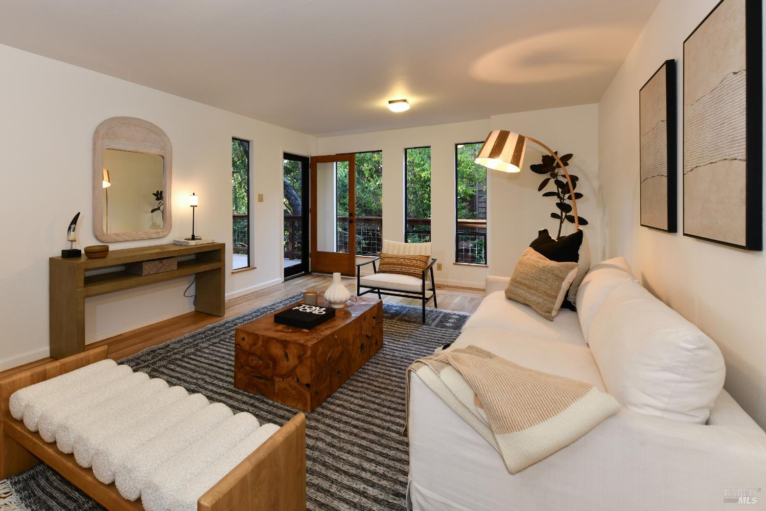 Detail Gallery Image 32 of 53 For 1625 Meek Ave, Napa,  CA 94559 - 3 Beds | 2/1 Baths