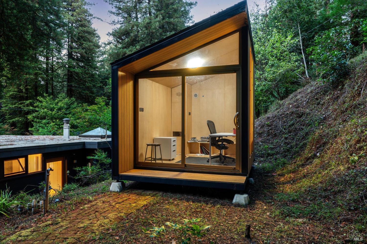 Detail Gallery Image 43 of 45 For 20 Winwood Pl, Mill Valley,  CA 94941 - 3 Beds | 2 Baths