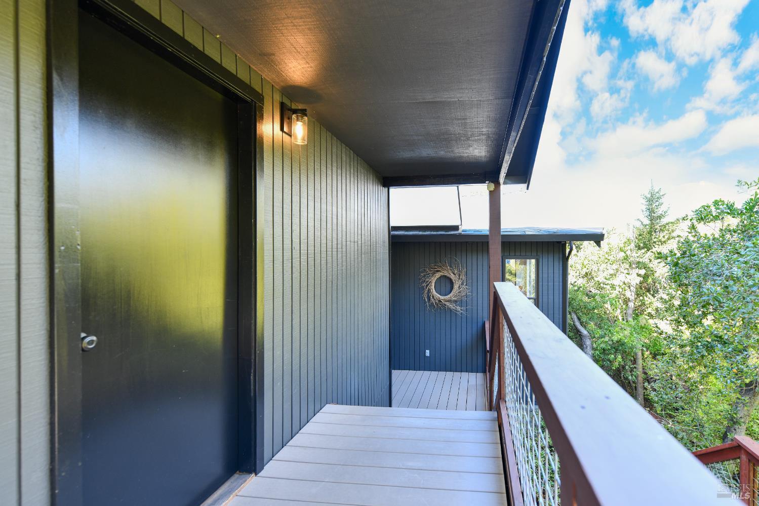 Detail Gallery Image 2 of 53 For 1625 Meek Ave, Napa,  CA 94559 - 3 Beds | 2/1 Baths