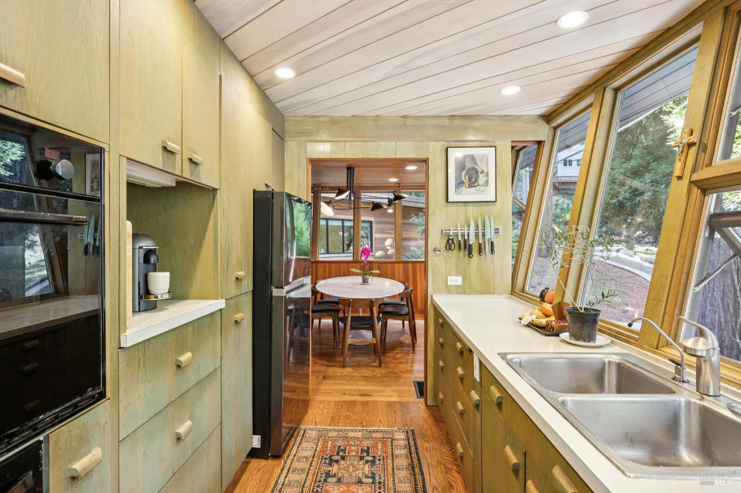 Detail Gallery Image 23 of 45 For 20 Winwood Pl, Mill Valley,  CA 94941 - 3 Beds | 2 Baths