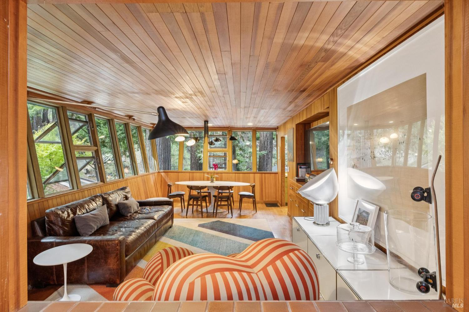 Detail Gallery Image 11 of 45 For 20 Winwood Pl, Mill Valley,  CA 94941 - 3 Beds | 2 Baths