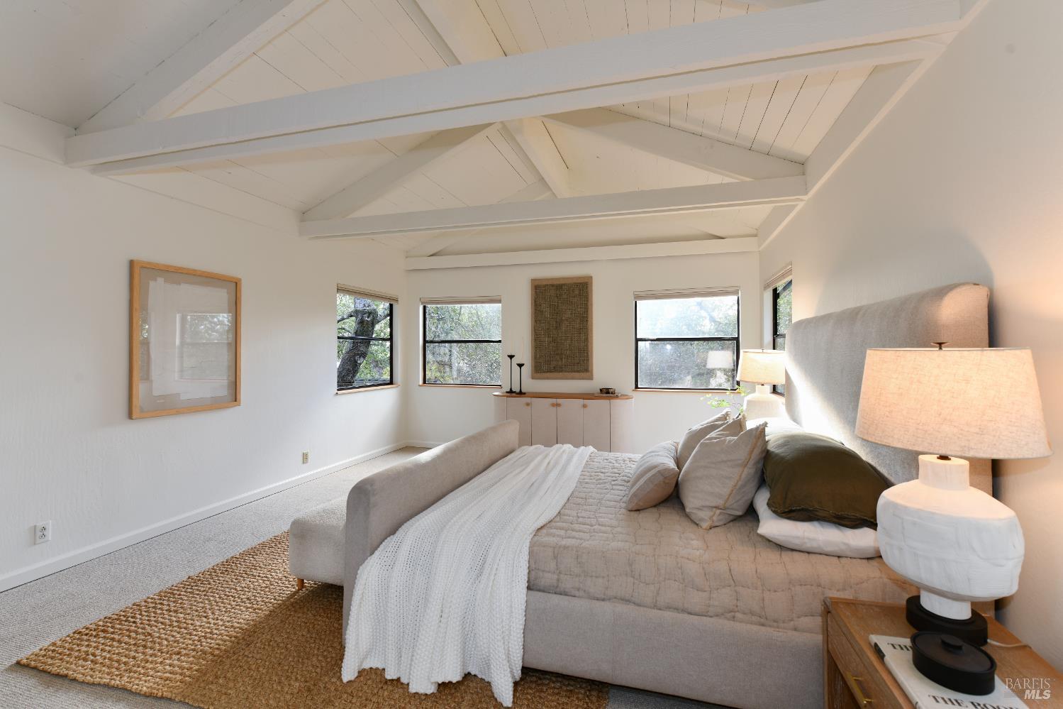 Detail Gallery Image 13 of 53 For 1625 Meek Ave, Napa,  CA 94559 - 3 Beds | 2/1 Baths