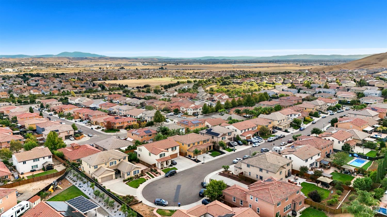Detail Gallery Image 67 of 71 For 2437 Sanders Ln, Fairfield,  CA 94533 - 5 Beds | 4 Baths