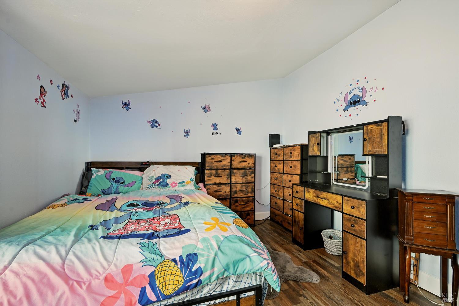 Detail Gallery Image 12 of 39 For 4397 Country Club Dr, Lucerne,  CA 95458 - 4 Beds | 2 Baths