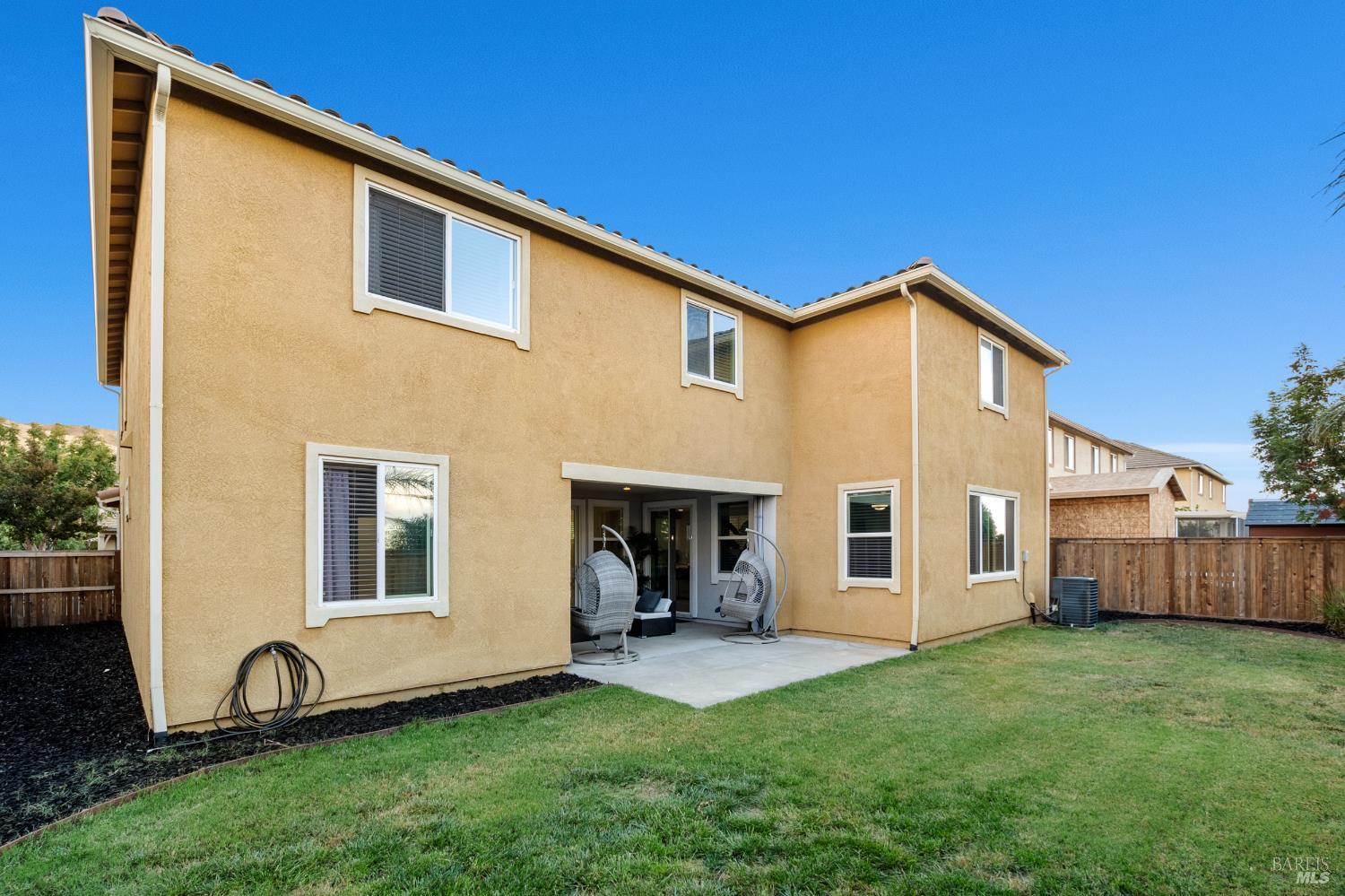 Detail Gallery Image 59 of 71 For 2437 Sanders Ln, Fairfield,  CA 94533 - 5 Beds | 4 Baths