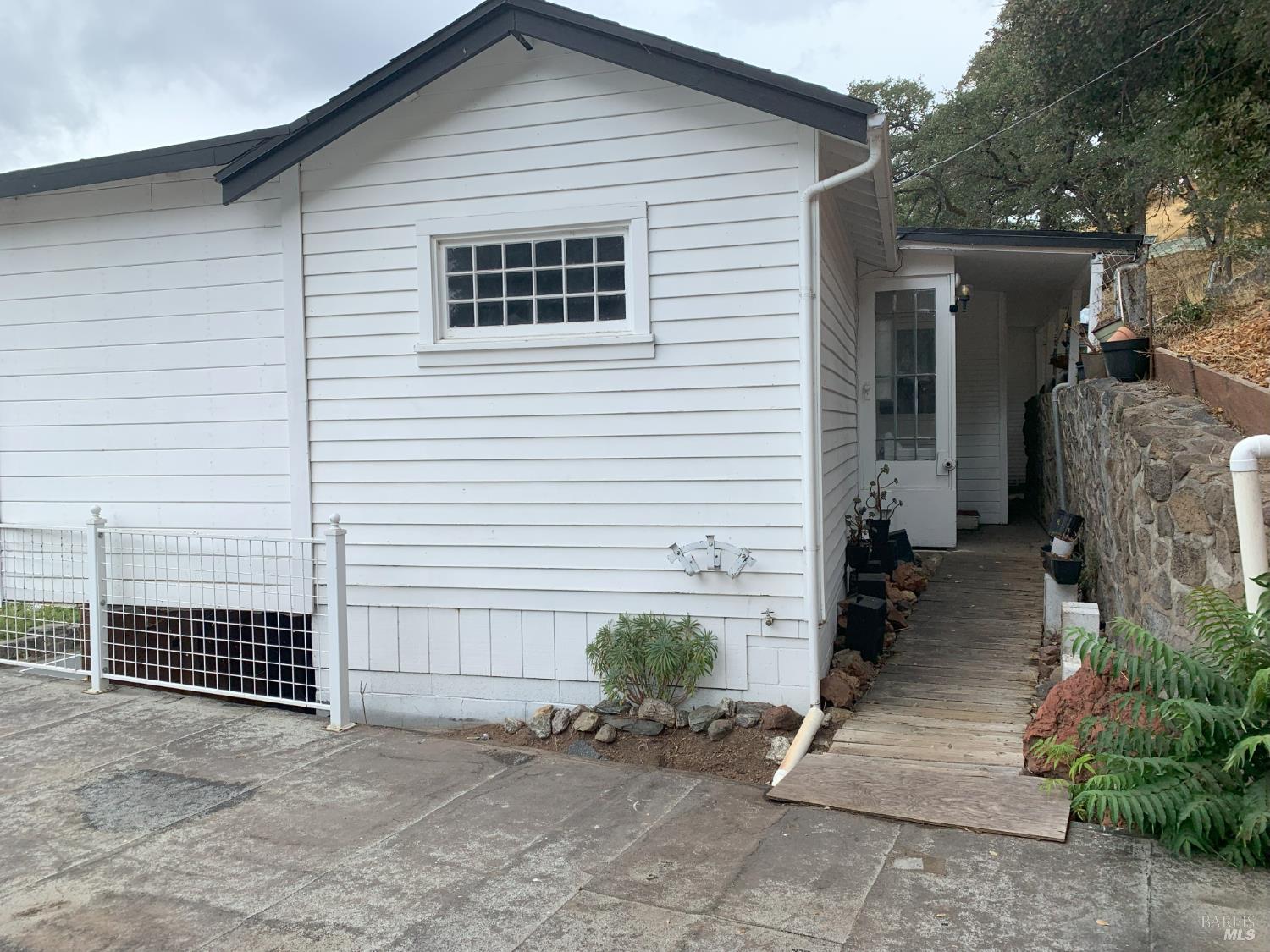 Detail Gallery Image 55 of 67 For 12140 E Highway 20 Hwy, Clearlake Oaks,  CA 95423 - 2 Beds | 2 Baths