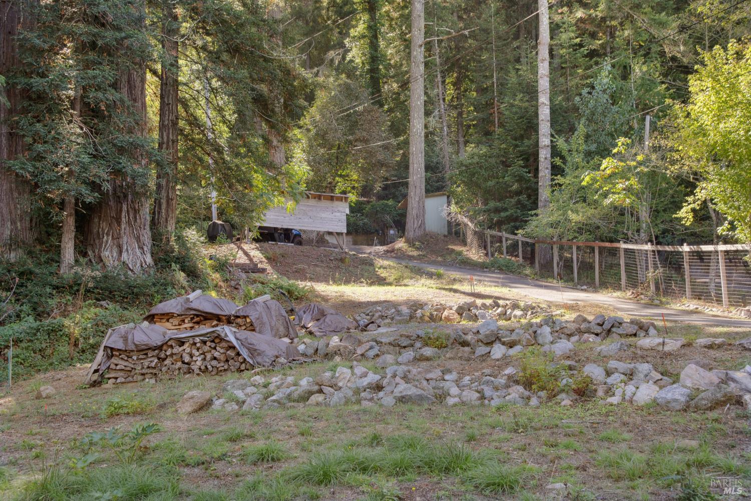 Detail Gallery Image 37 of 39 For 1 Tamarack Rd #B,  San Geronimo,  CA 94963 - 3 Beds | 2 Baths