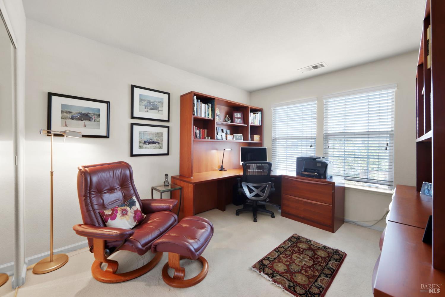 Detail Gallery Image 25 of 40 For 124 Baypoint Dr, San Rafael,  CA 94901 - 4 Beds | 2/1 Baths