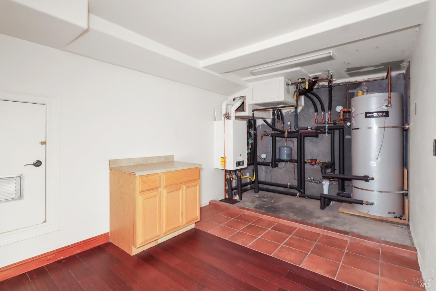 Detail Gallery Image 61 of 98 For 3945 Joslin Ln, Vacaville,  CA 95688 - 6 Beds | 5/4 Baths