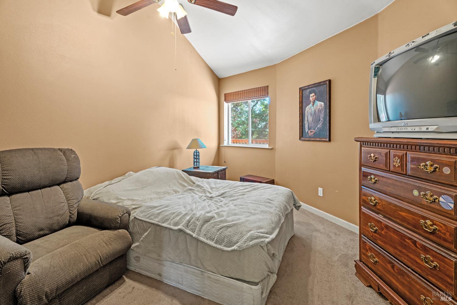 Detail Gallery Image 14 of 23 For 16460 Walker Lake Rd, Willits,  CA 95490 - 3 Beds | 1 Baths