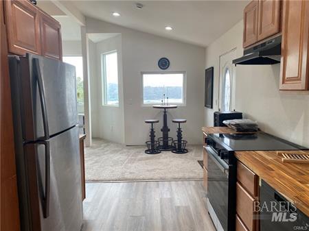 Detail Gallery Image 7 of 28 For 12155 Mesa Ct, Clearlake Oaks,  CA 95423 - 1 Beds | 1/1 Baths