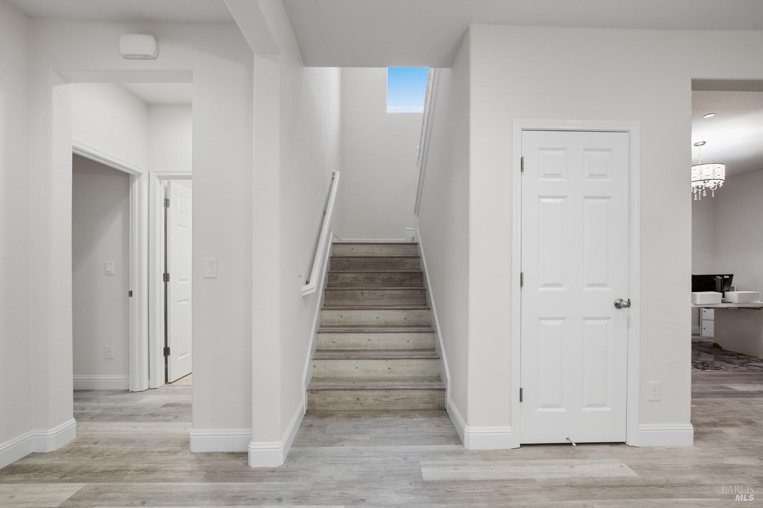 Detail Gallery Image 29 of 71 For 2437 Sanders Ln, Fairfield,  CA 94533 - 5 Beds | 4 Baths