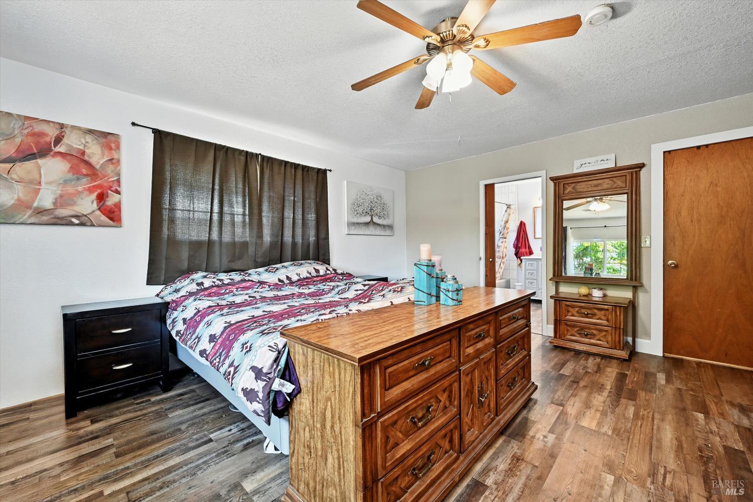 Detail Gallery Image 15 of 39 For 4397 Country Club Dr, Lucerne,  CA 95458 - 4 Beds | 2 Baths