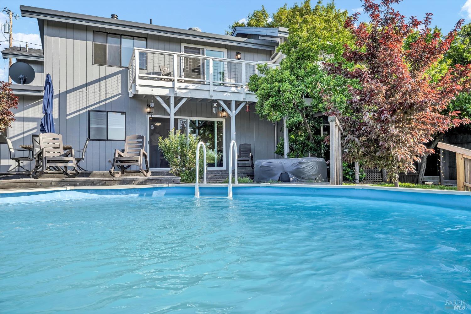 Detail Gallery Image 49 of 64 For 18222 Tigerwood Ct, Hidden Valley Lake,  CA 95467 - 4 Beds | 3 Baths