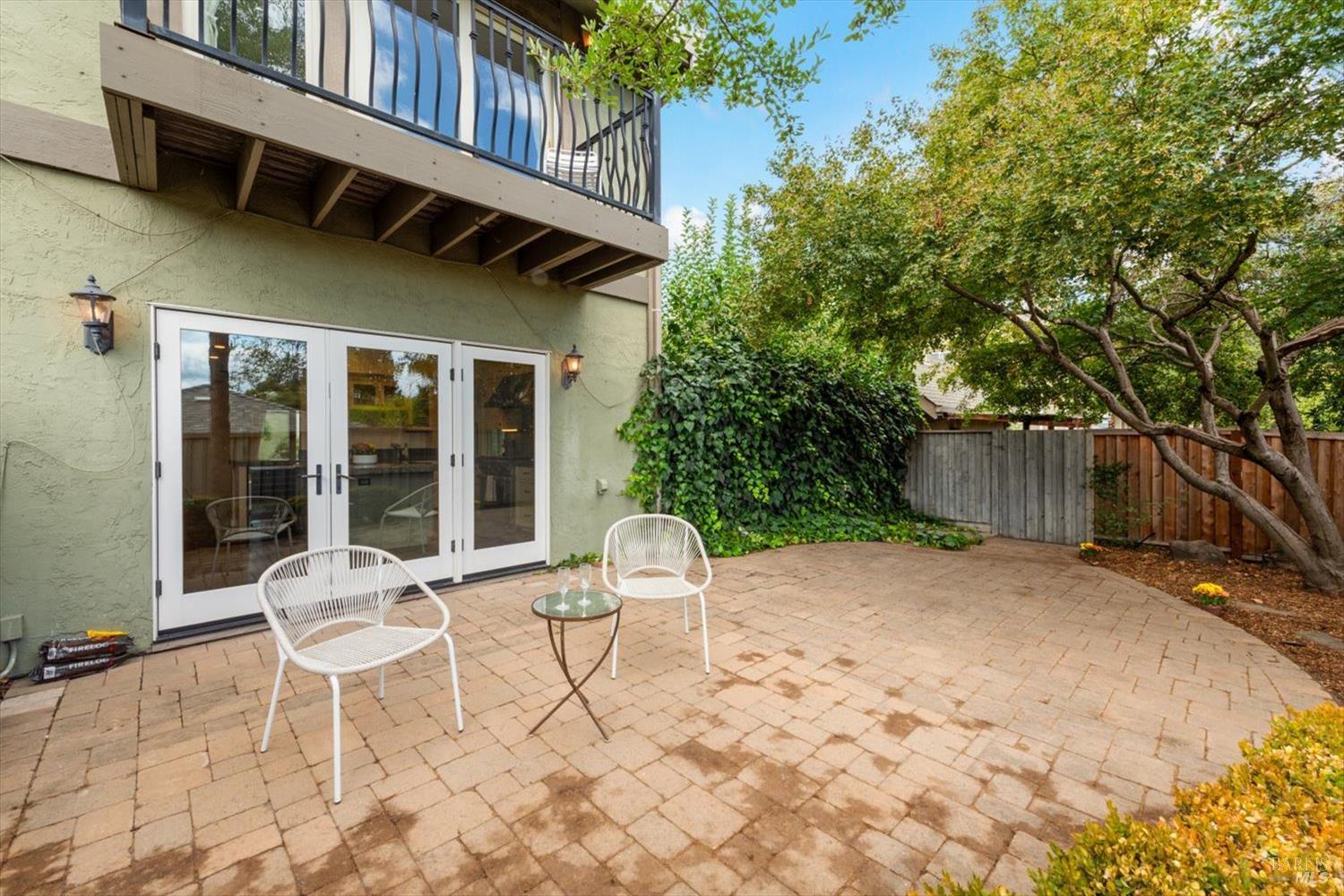 Detail Gallery Image 28 of 40 For 945 Hunt Ave, Saint Helena,  CA 94574 - 2 Beds | 2/1 Baths