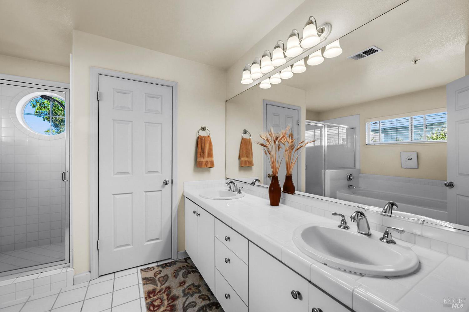 Detail Gallery Image 21 of 40 For 124 Baypoint Dr, San Rafael,  CA 94901 - 4 Beds | 2/1 Baths