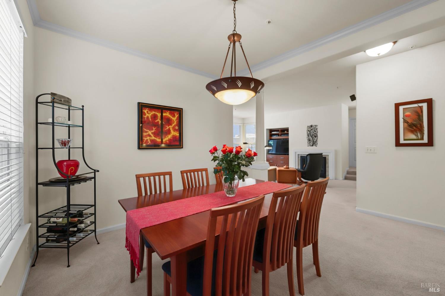 Detail Gallery Image 7 of 40 For 124 Baypoint Dr, San Rafael,  CA 94901 - 4 Beds | 2/1 Baths