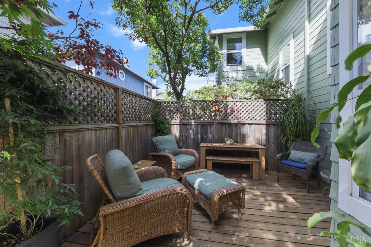 Detail Gallery Image 30 of 40 For 124 Baypoint Dr, San Rafael,  CA 94901 - 4 Beds | 2/1 Baths