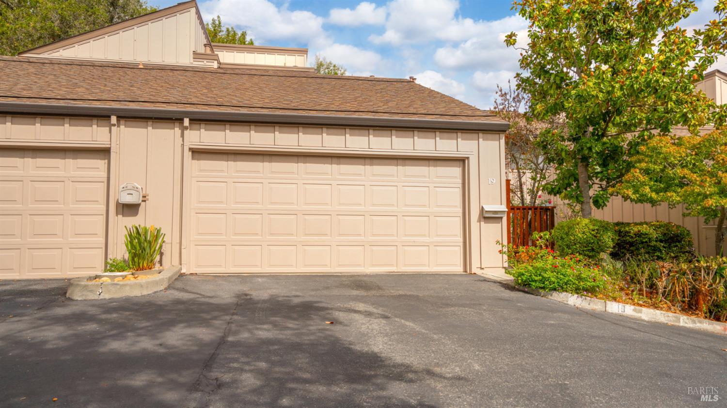 Detail Gallery Image 30 of 30 For 19 Burdell Ct, Novato,  CA 94949 - 2 Beds | 1/1 Baths